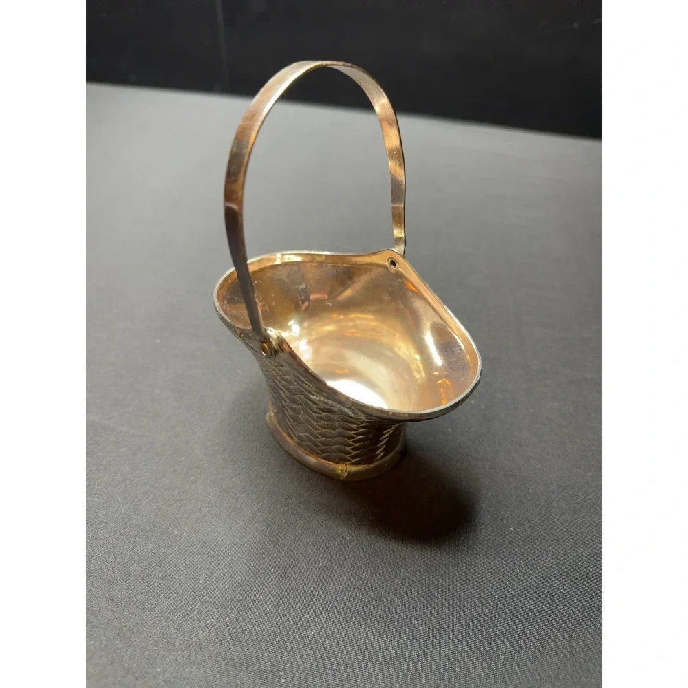 Vintage Leonard Silverplate Miniature Basket Swing Handle Candy Nut Dish